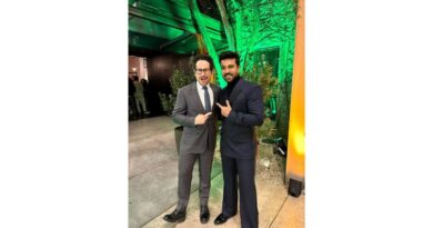 Ram Charan met a Hollywood director at that party Ram Charan met a Hollywood director at that party